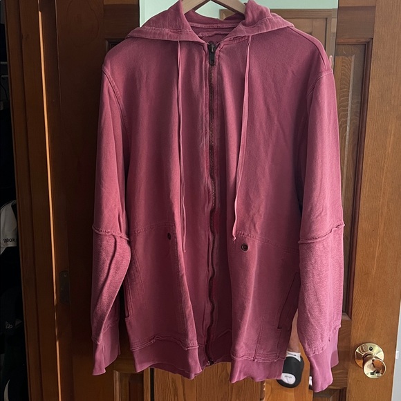 XCVI Red Textured Sweatshirt - Picture 1 of 3